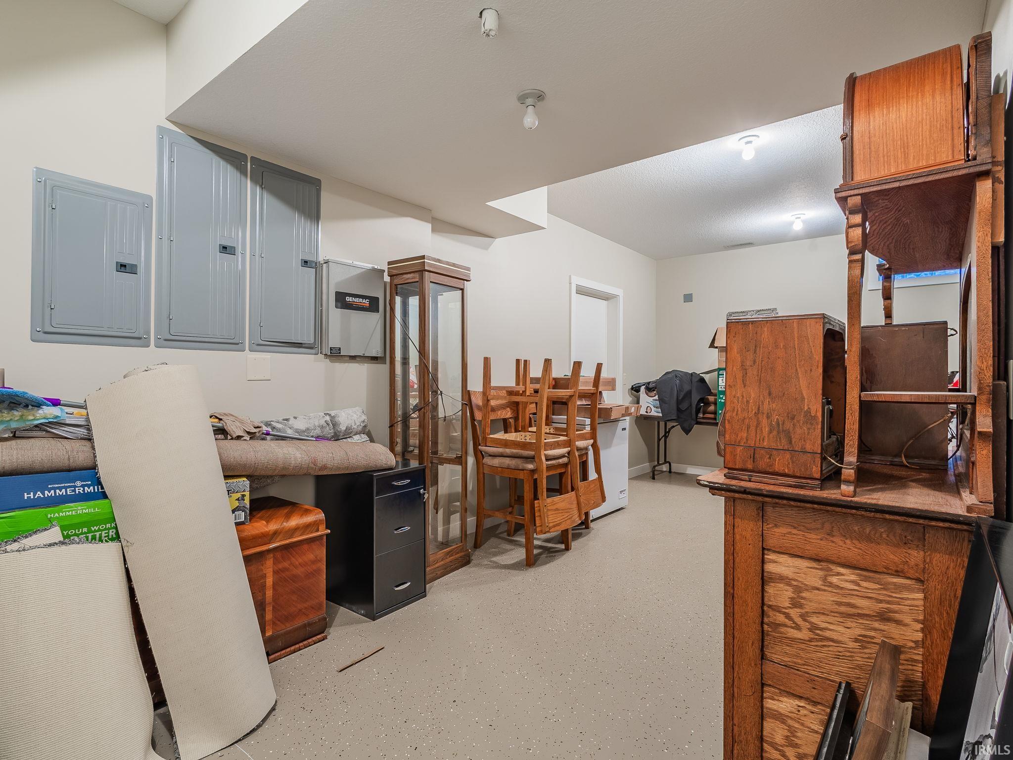 9101 Trentman Road Fort Wayne, IN 46816 - Photo 28 of 33