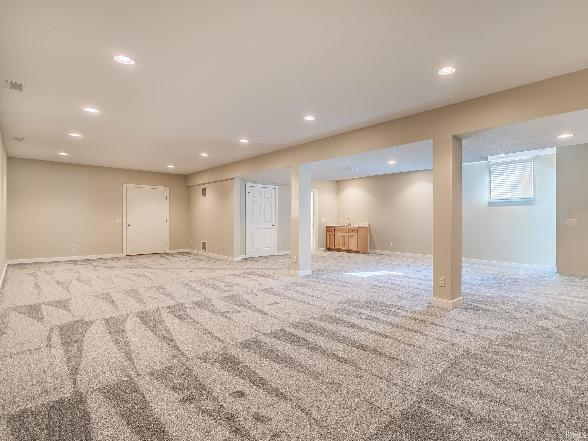 9101 Trentman Road Fort Wayne, IN 46816 - Photo 29 of 33