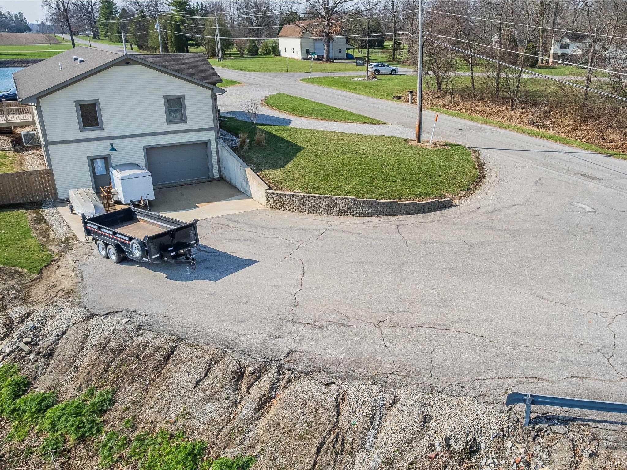 9101 Trentman Road Fort Wayne, IN 46816 - Photo 6 of 33