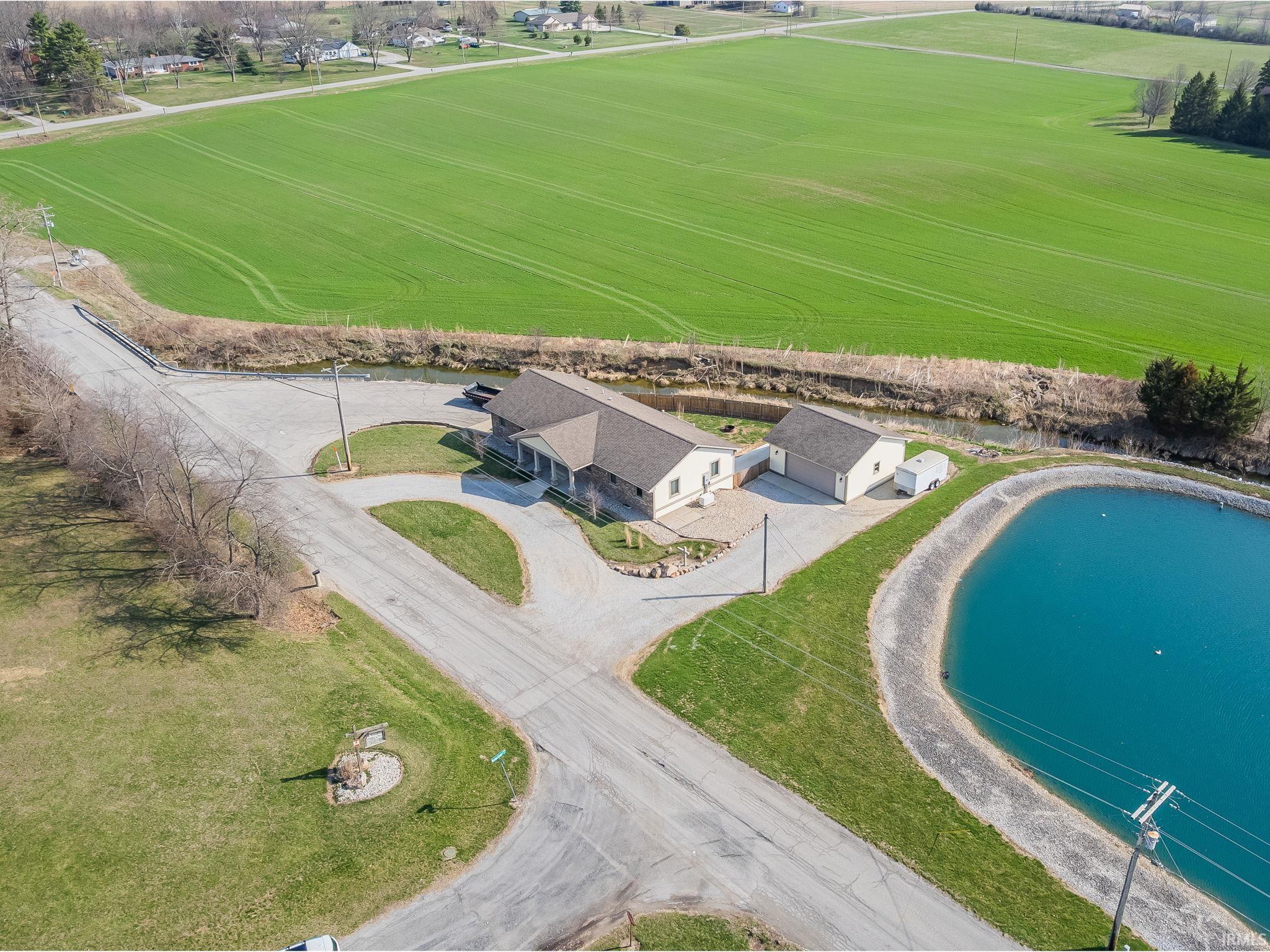 9101 Trentman Road Fort Wayne, IN 46816 - Photo 7 of 33