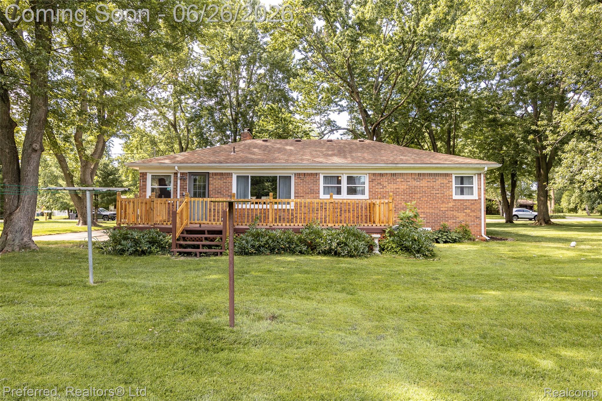 6346 Donaldson Road Troy, MI 48085 - Photo 2 of 21