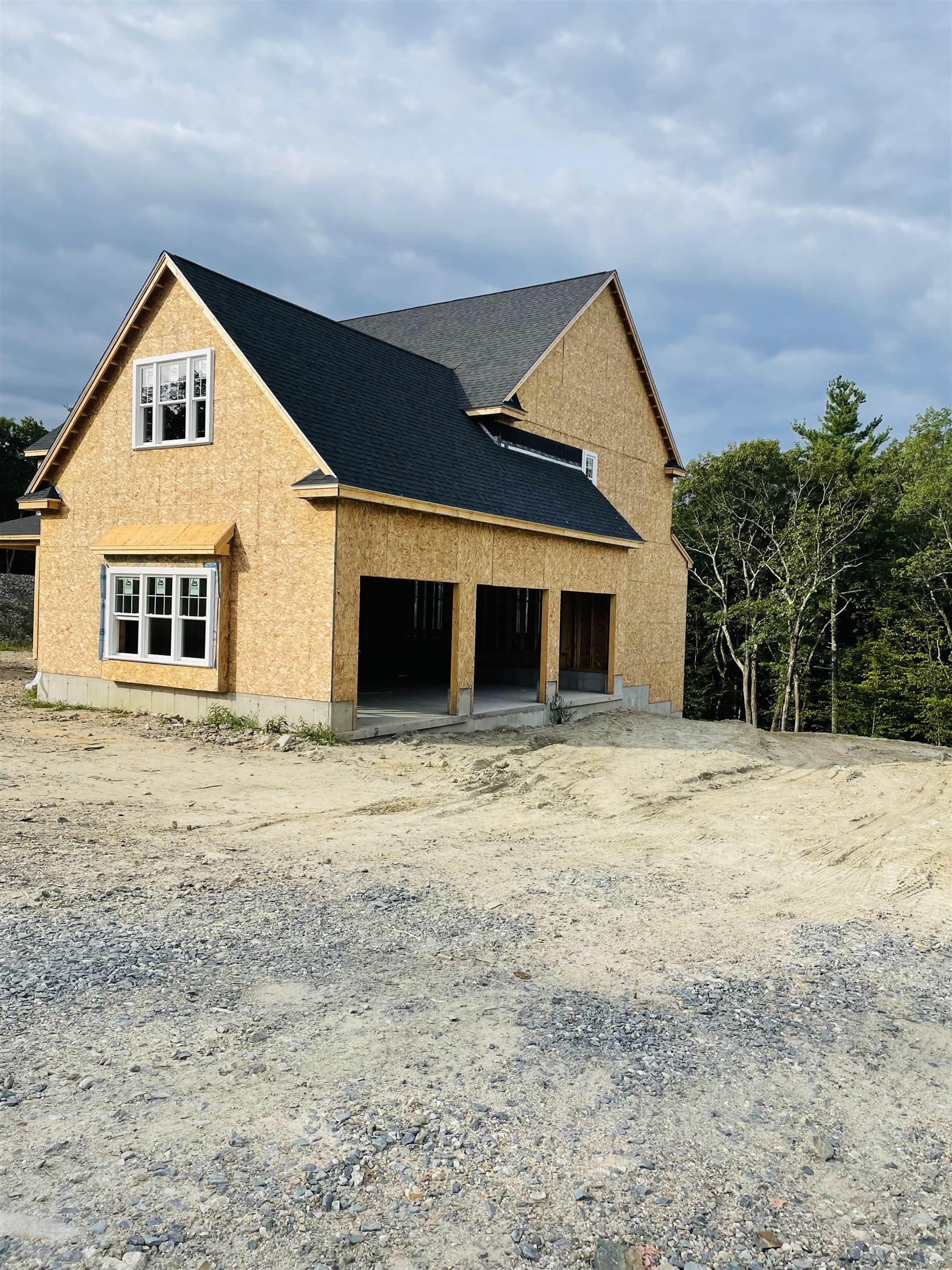 33 Burnham Road Windham, NH 03087 - Photo 4 of 8