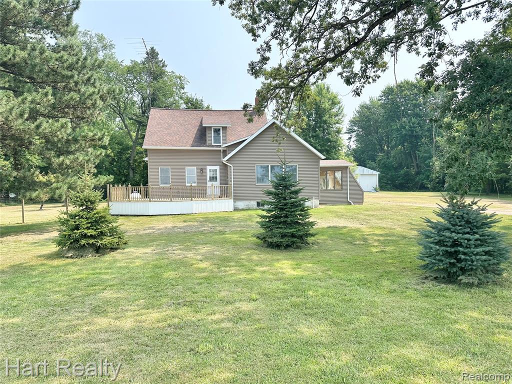 3531 South Parisville Road Ruth, MI 48470 - Photo 1 of 37