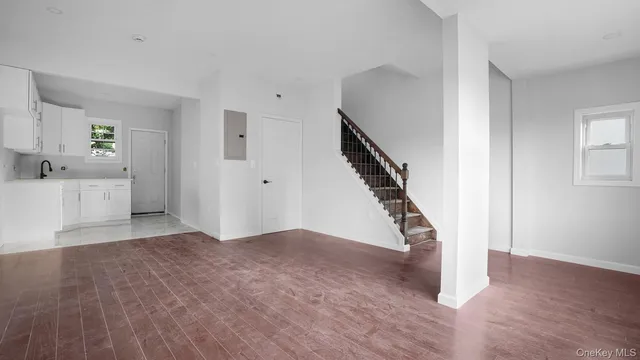 $650,000 | 2040 Washington Avenue | East Tremont