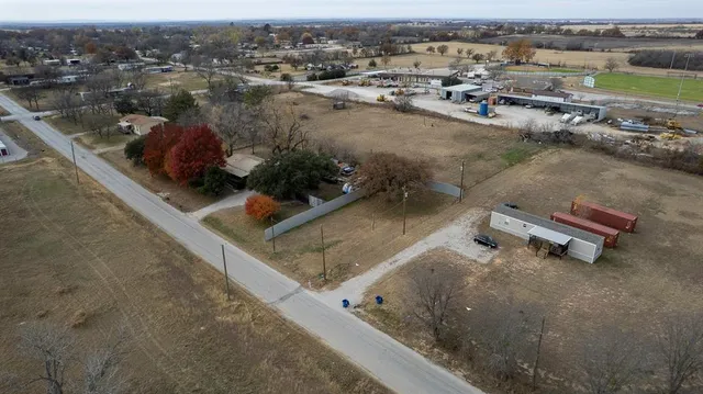 $35,000 | 232 North Cato Street, De Leon, TX 76444