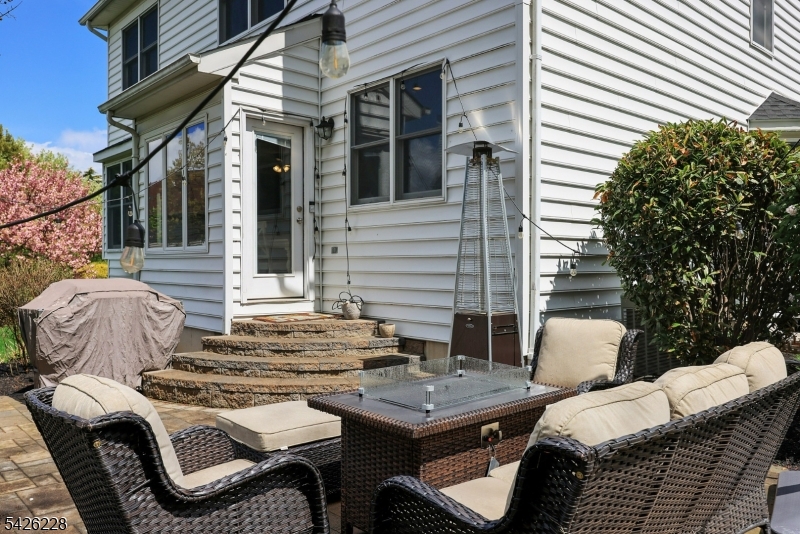 5 Gordon Place Bernards, NJ 07920 - Photo 26 of 30 a balcony with table and chairs