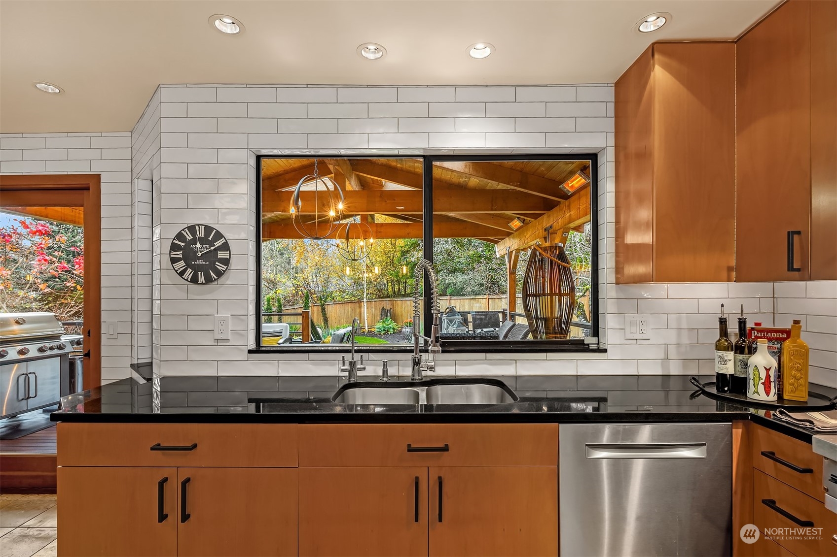 15007 92nd Place Northeast Bothell, WA 98011 - Photo 8 of 40 Gallery Image 8