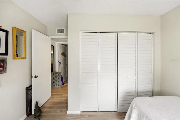 $170,999 | 1870 Pine Ridge Way West, Unit D2, Palm Harbor, FL 34684