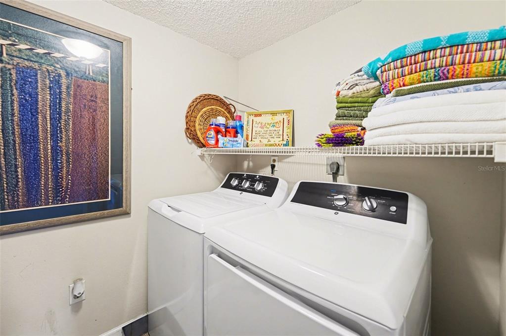 1870 Pine Ridge Way West, Unit D2 Palm Harbor, FL 34684 - Photo 17 of 29