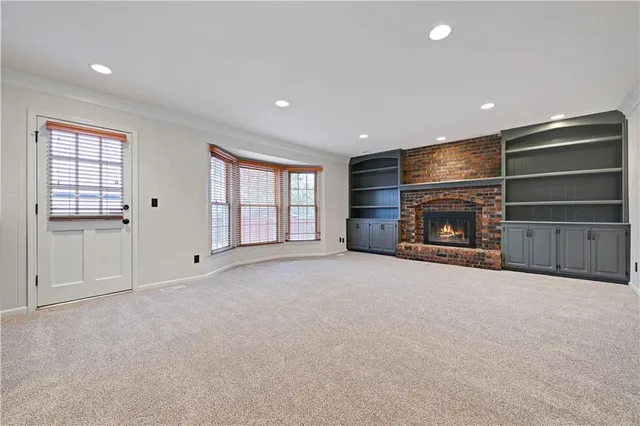 $479,000 | 10505 King Street, Overland Park, KS 66214