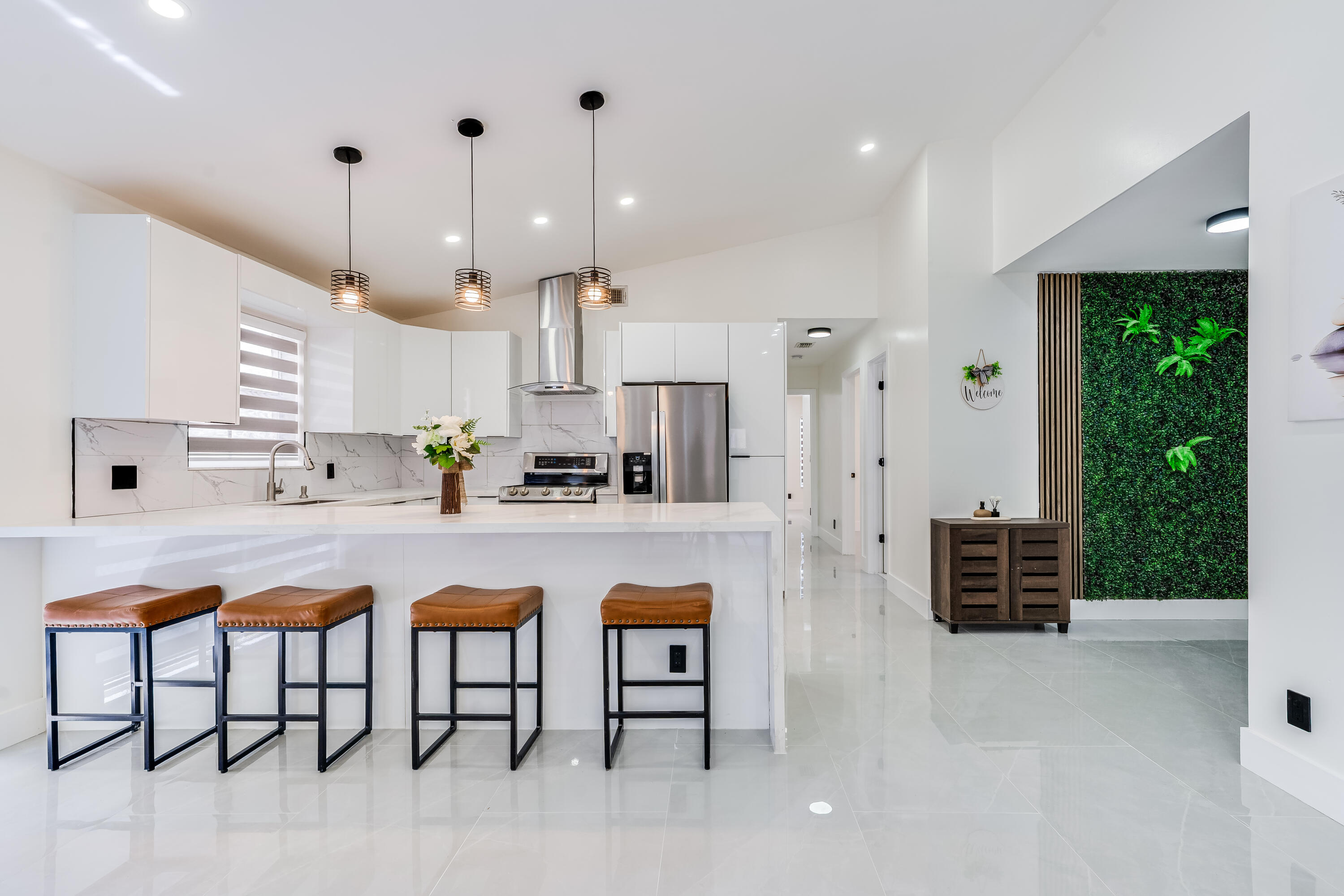 3084 Lighthouse Place Pompano Beach, FL 33063 - Photo 8 of 41 IMG_8044