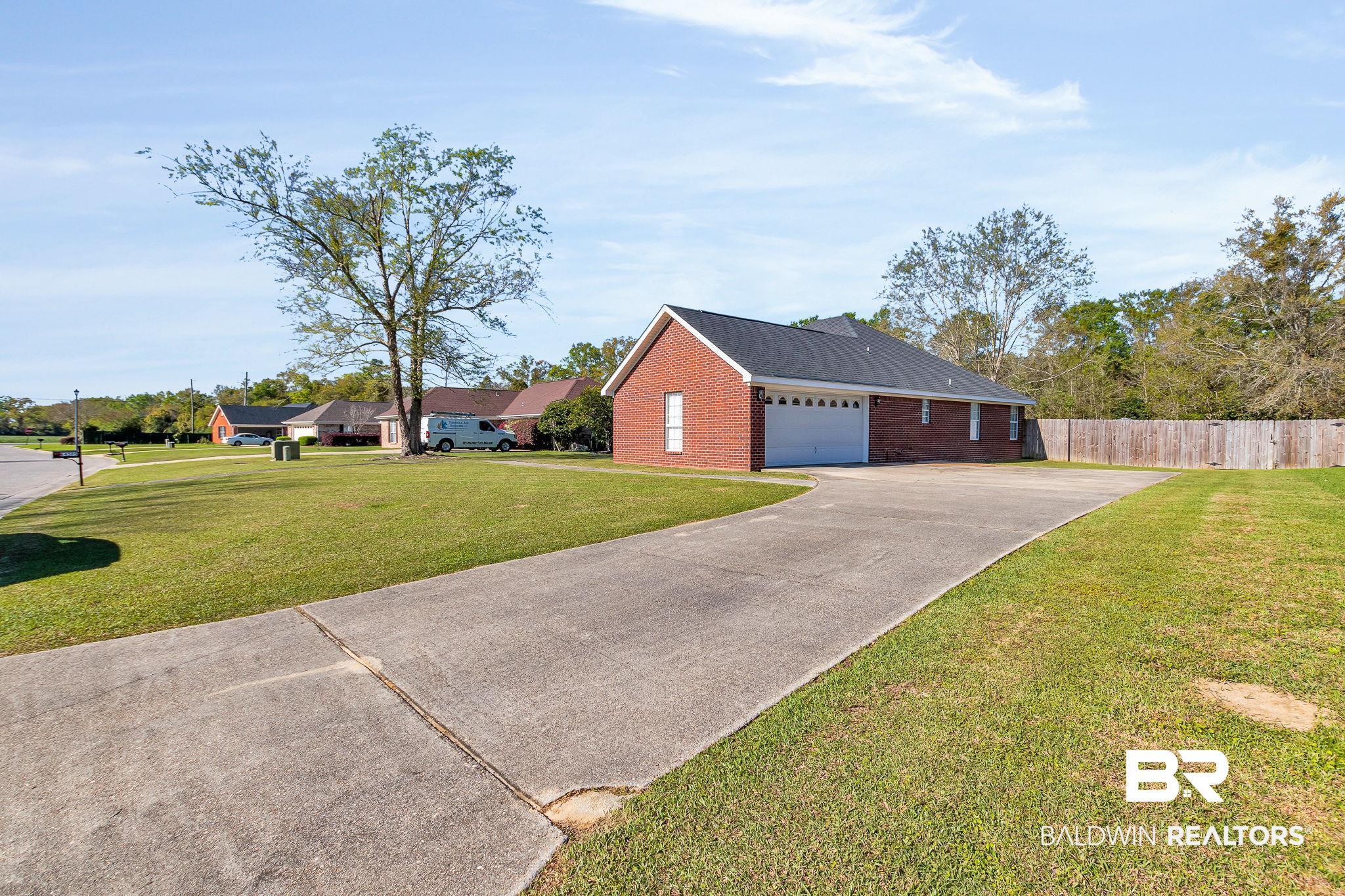 14575 Abacus Drive Foley, AL 36535 - Photo 4 of 45
