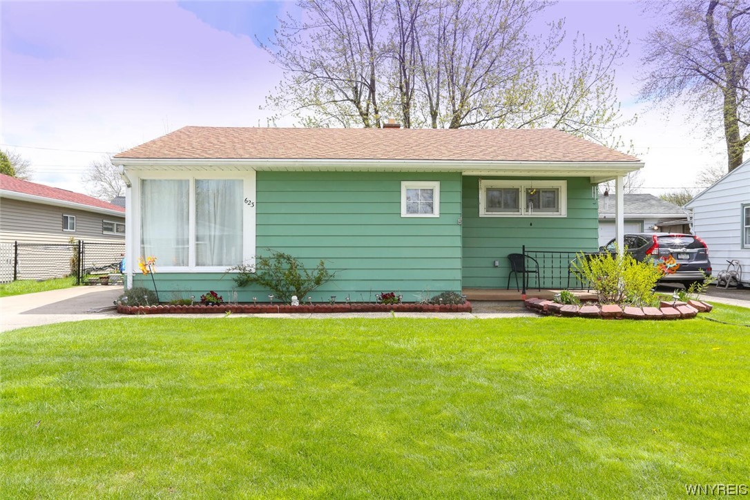 623 Montrose Avenue, Buffalo, NY 14223 Compass