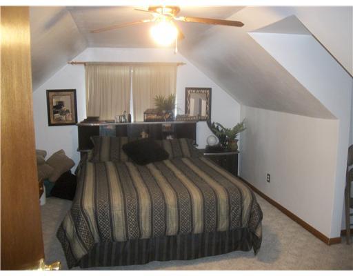 3657 Oakleaf Road Baldwin, PA 15227 - Photo 11 of 18 Bedroom.