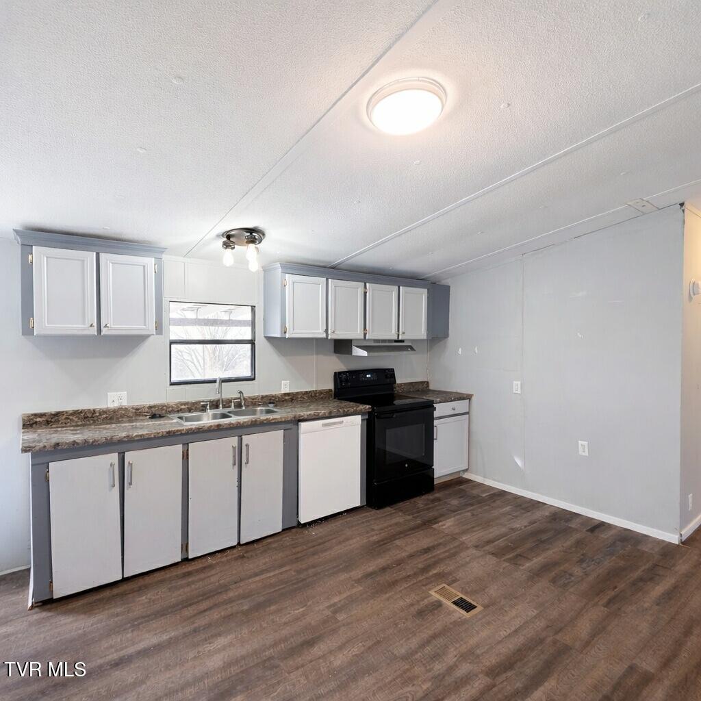 91 Old Mine Road Greeneville, TN 37745 - Photo 6 of 19 imagejpeg_0 (2)