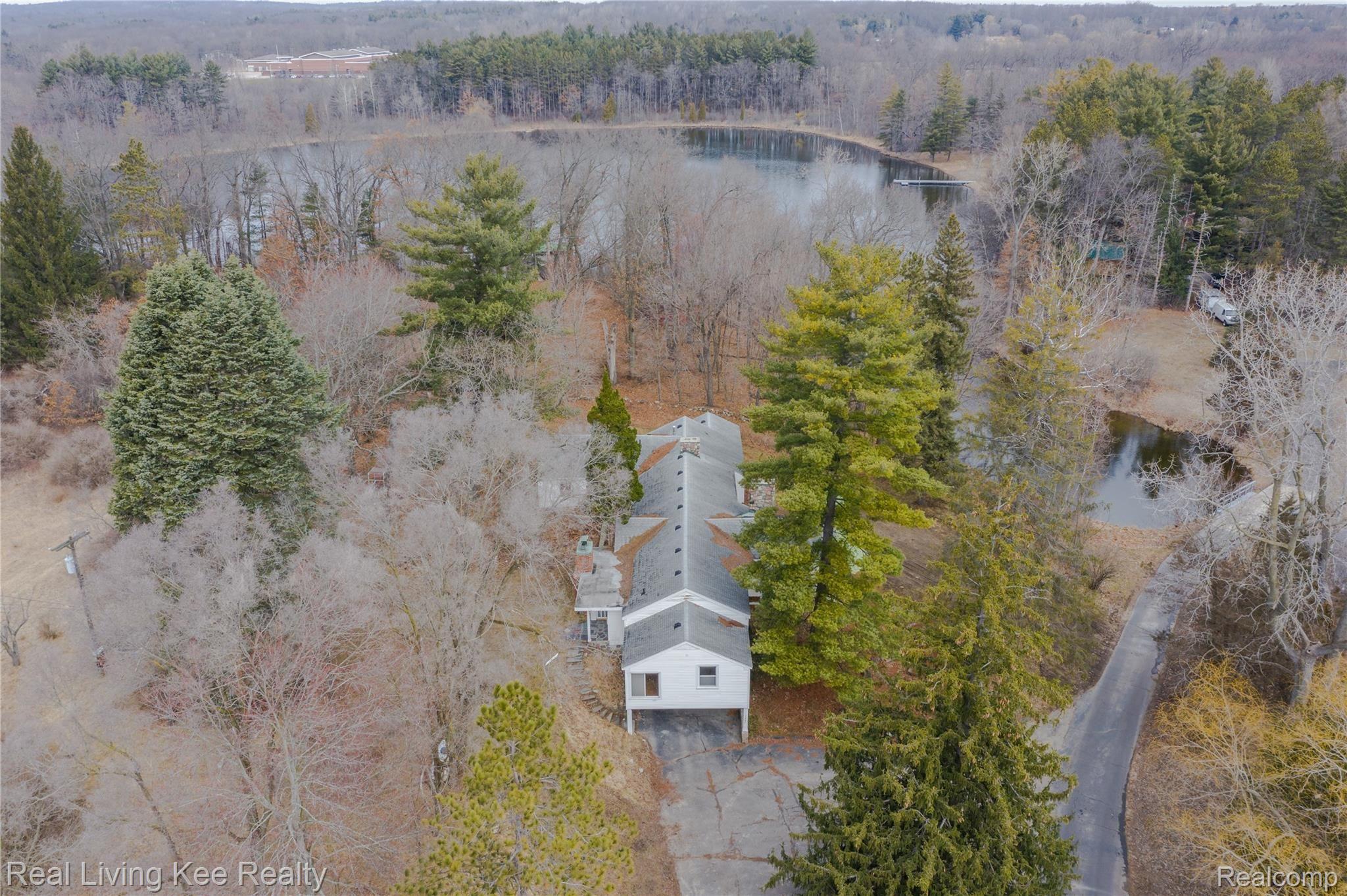 1267 Lake George Road Oakland, MI 48363 - Photo 7 of 80 Exteriors (27 of 32).jpg