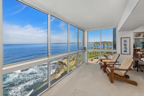 $3,095,000 | 939 Coast Boulevard, Unit 11B, La Jolla, CA 92037
