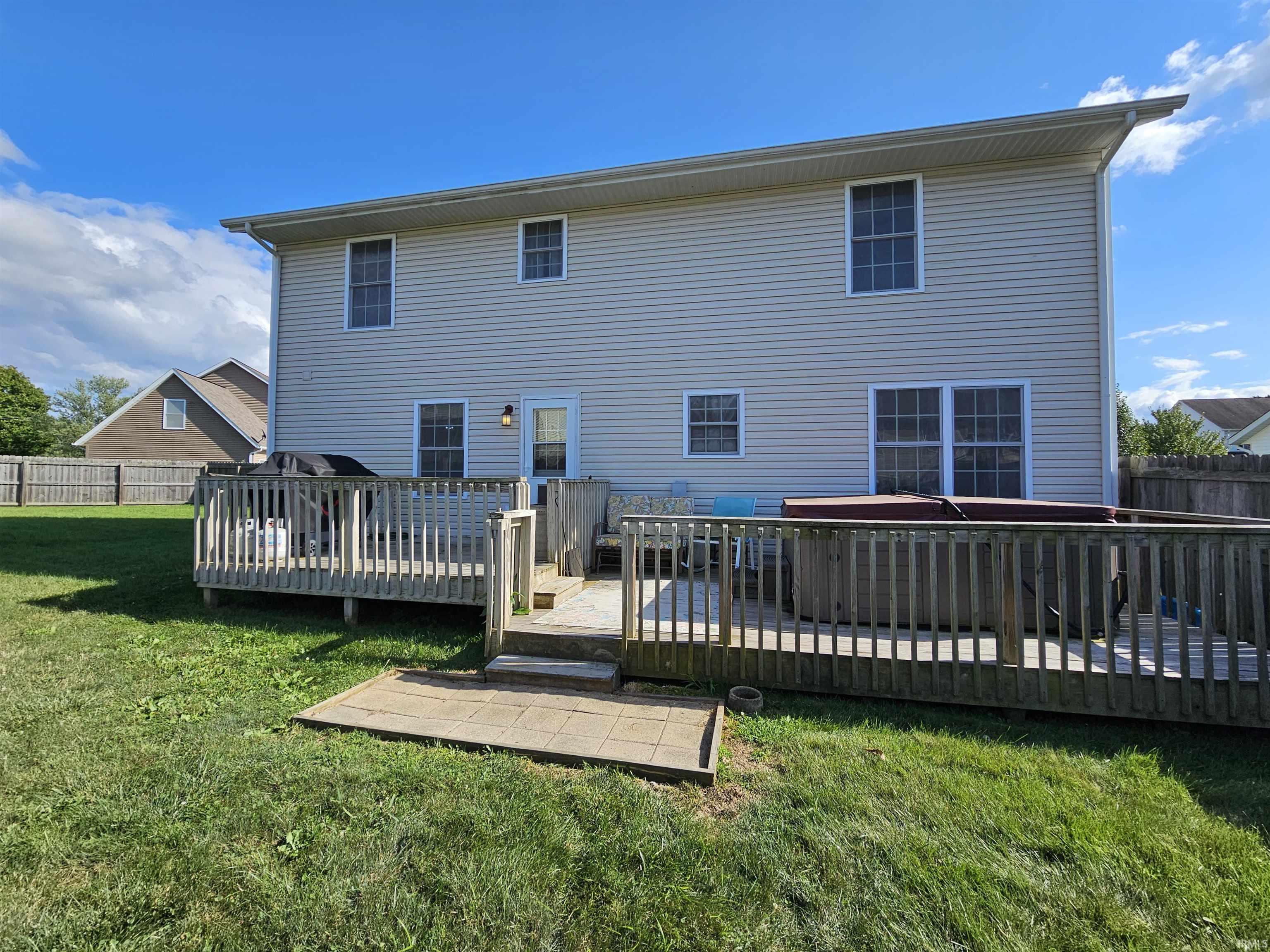 7144 Capstone Circle Bloomington, IN 47404 - Photo 4 of 22
