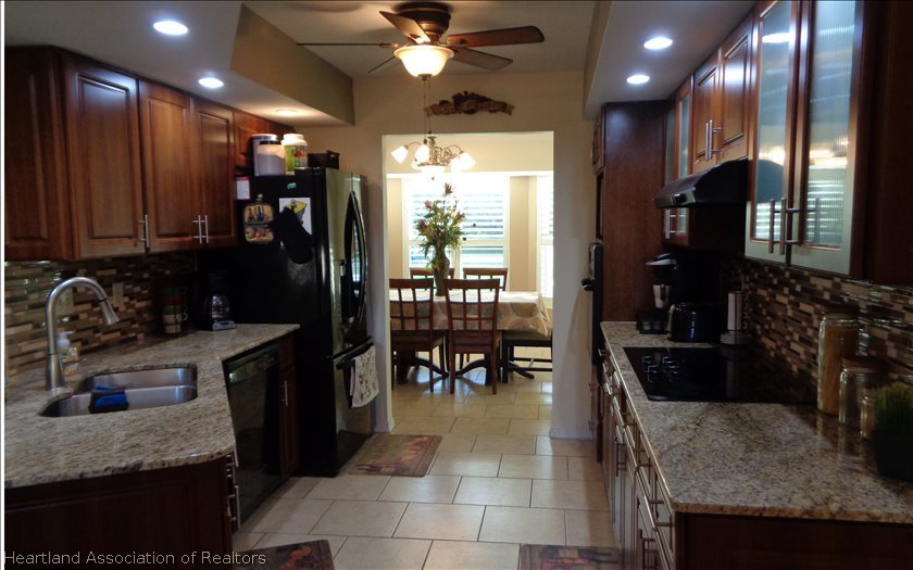 3707 Fairway Road Sebring, FL 33872 - Photo 5 of 22 Gallery Image 5