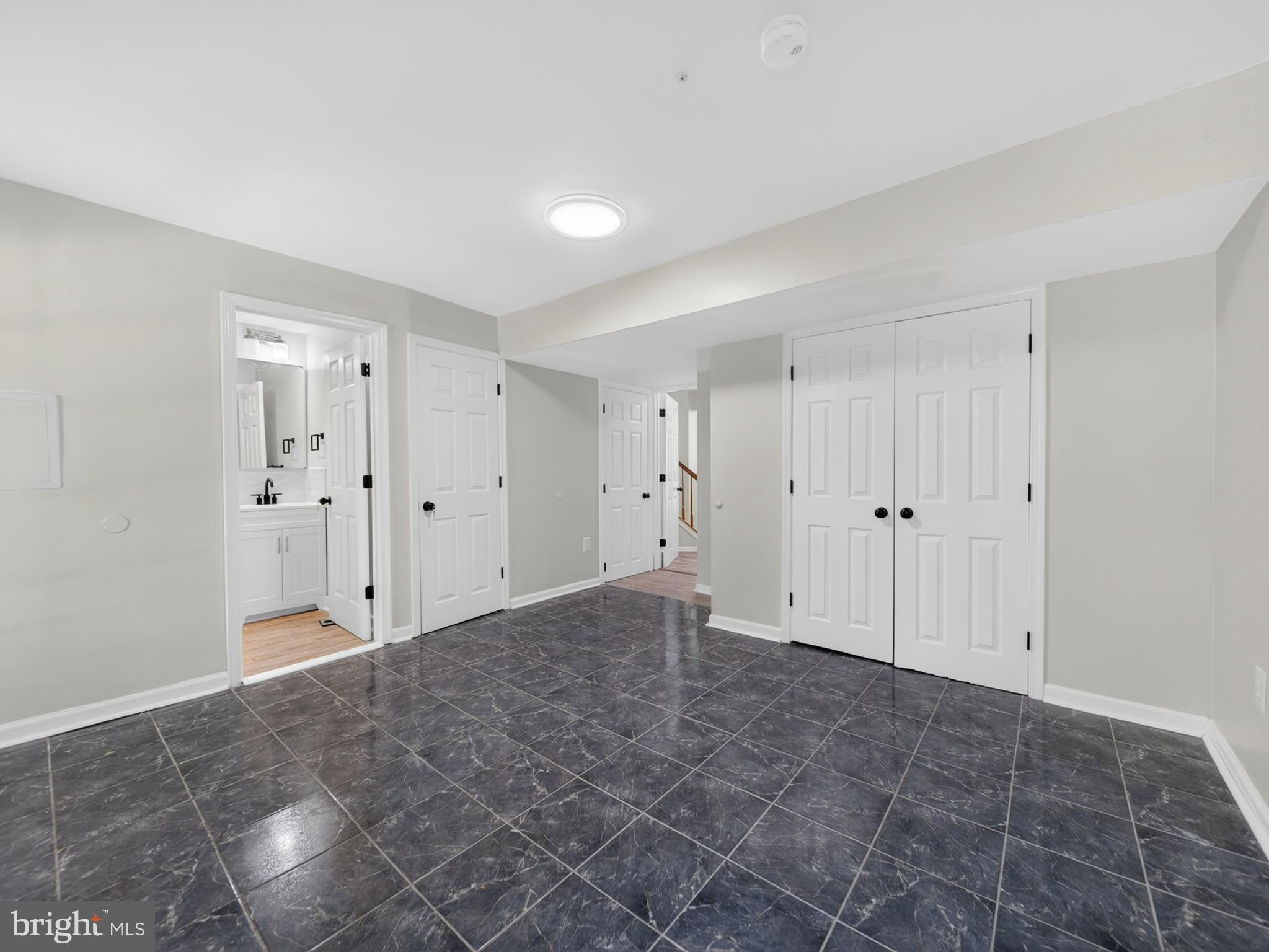 8602 Lark Place Laurel, MD 20724 - Photo 10 of 46 Family Room