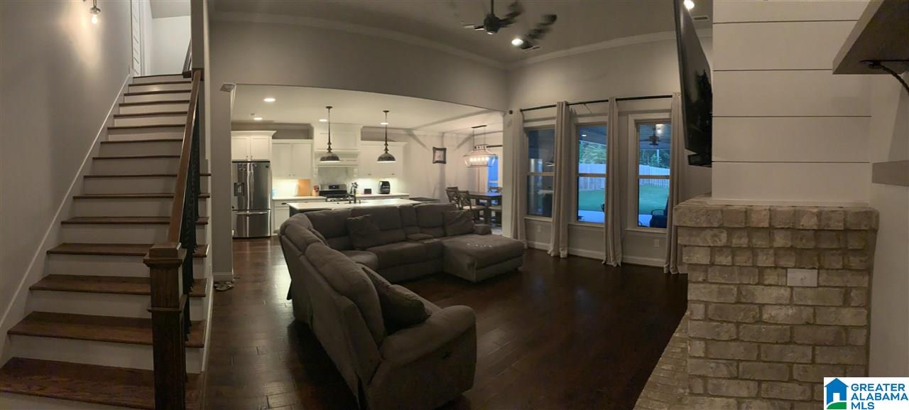 225 Ambergate Circle Pelham, AL 35124 - Photo 5 of 16