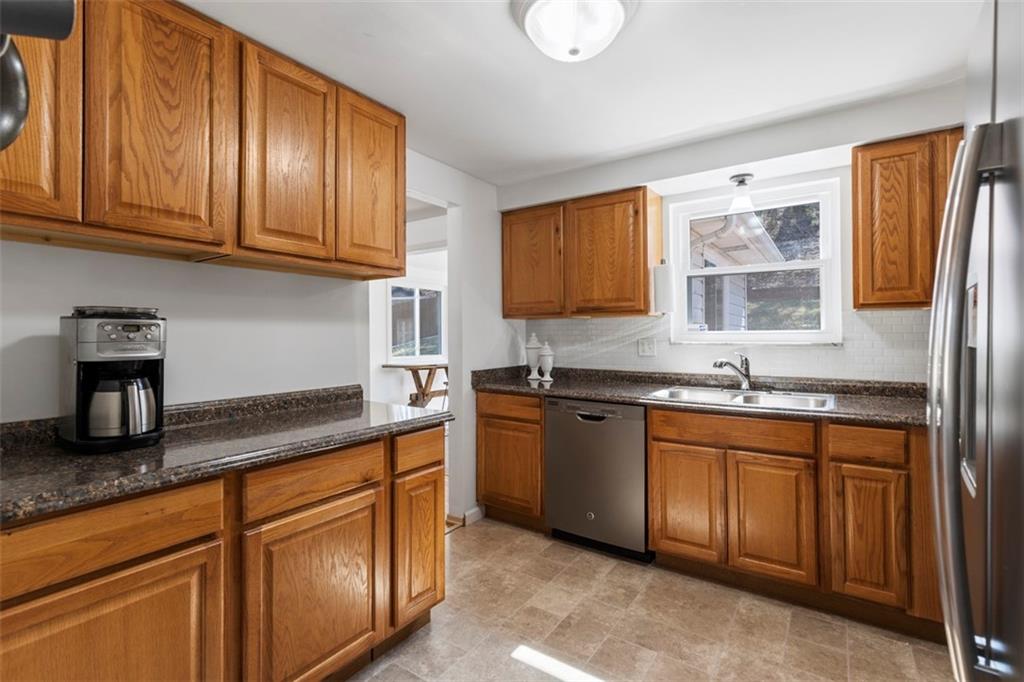 600 Sangree Road Pittsburgh, PA 15237 - Photo 12 of 30 Gallery Image 12