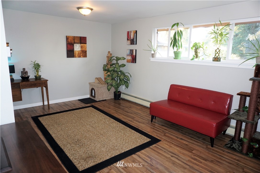 2022 Northeast 27th Street Renton, WA 98056 - Photo 25 of 36
