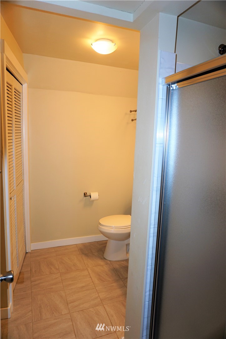 2022 Northeast 27th Street Renton, WA 98056 - Photo 33 of 36