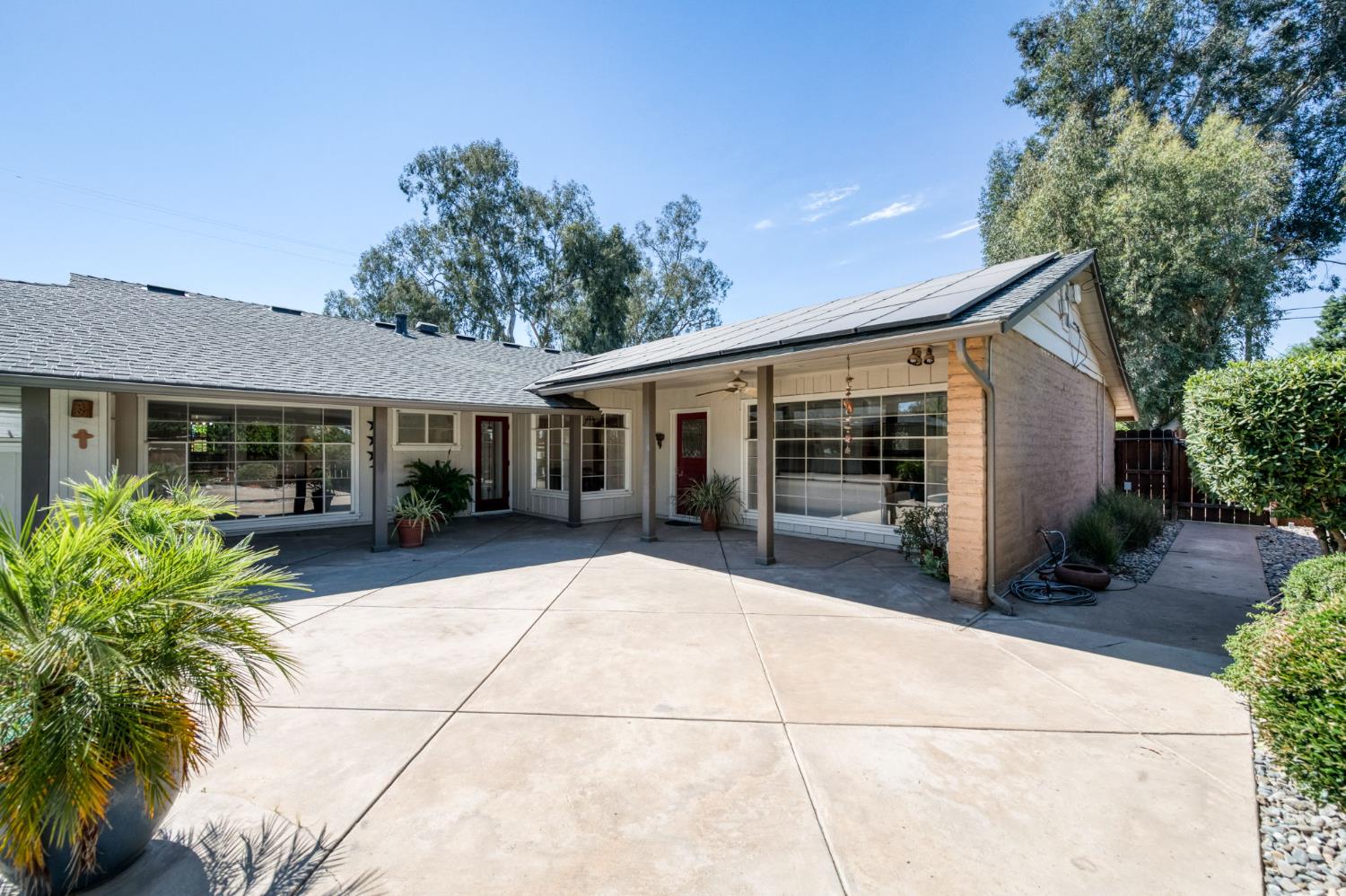 812 East Rialto Avenue Fresno, CA 93704 - Photo 30 of 42