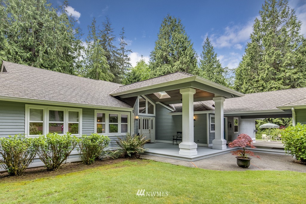 34631 Pilot Point Road Northeast Kingston, WA 98346 - Photo 2 of 25 Gallery Image 2