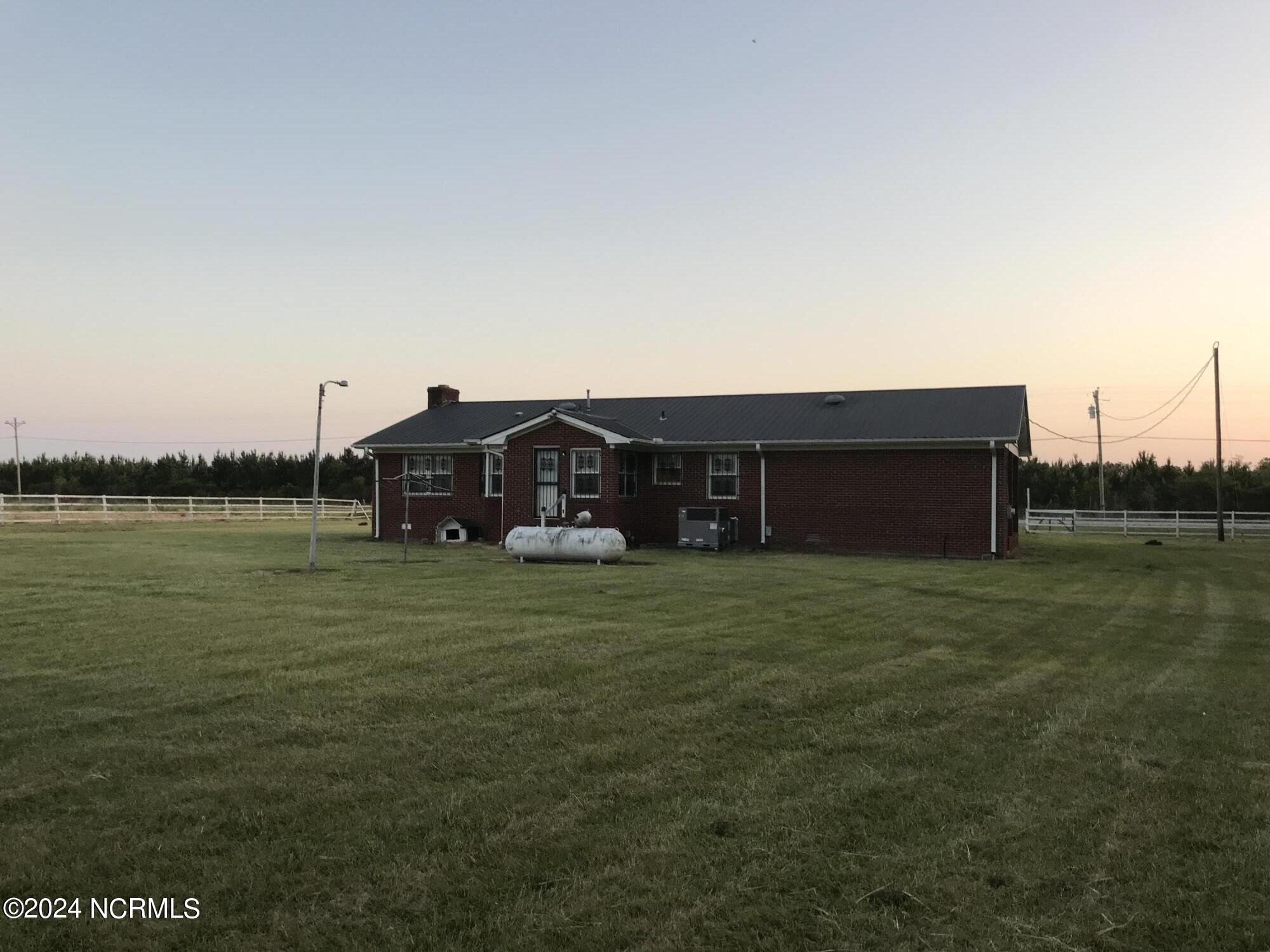 2414 Governors Road Windsor, NC 27983 - Photo 2 of 26 back