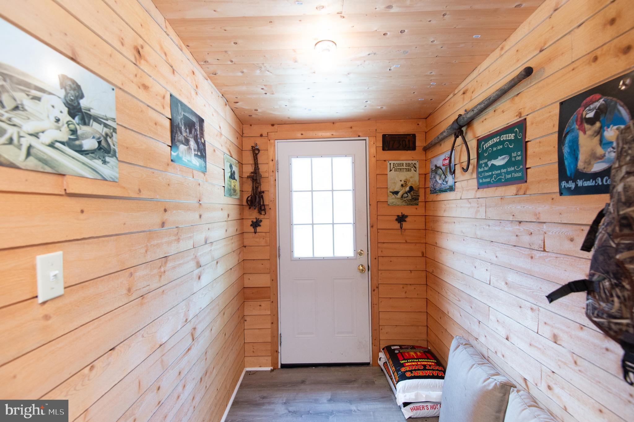2407 Hoopers Island Road Fishing Creek, MD 21634 - Photo 23 of 69 Mud Room