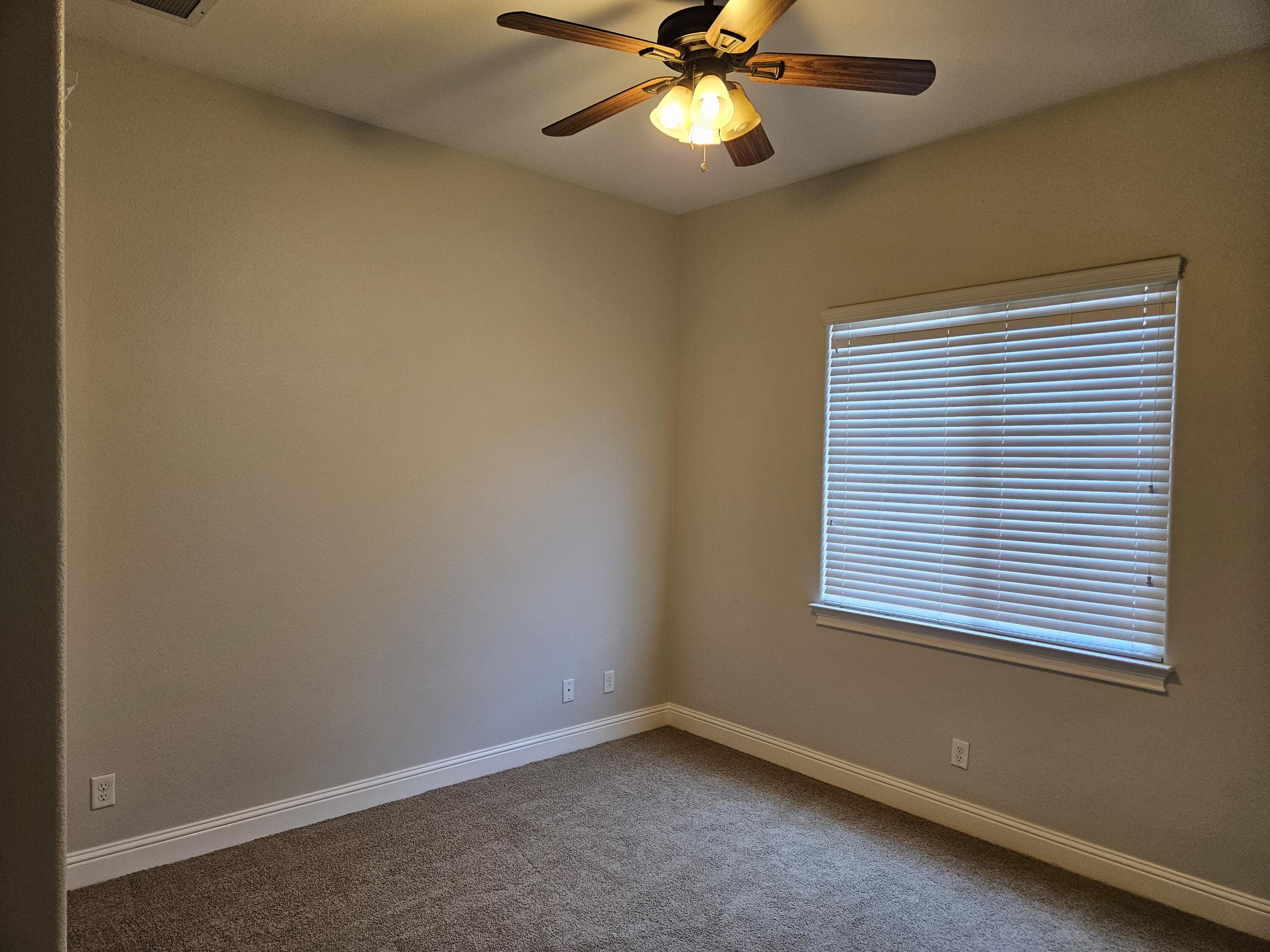3491 Lemurian Road Redding, CA 96002 - Photo 12 of 25 20250602_140156