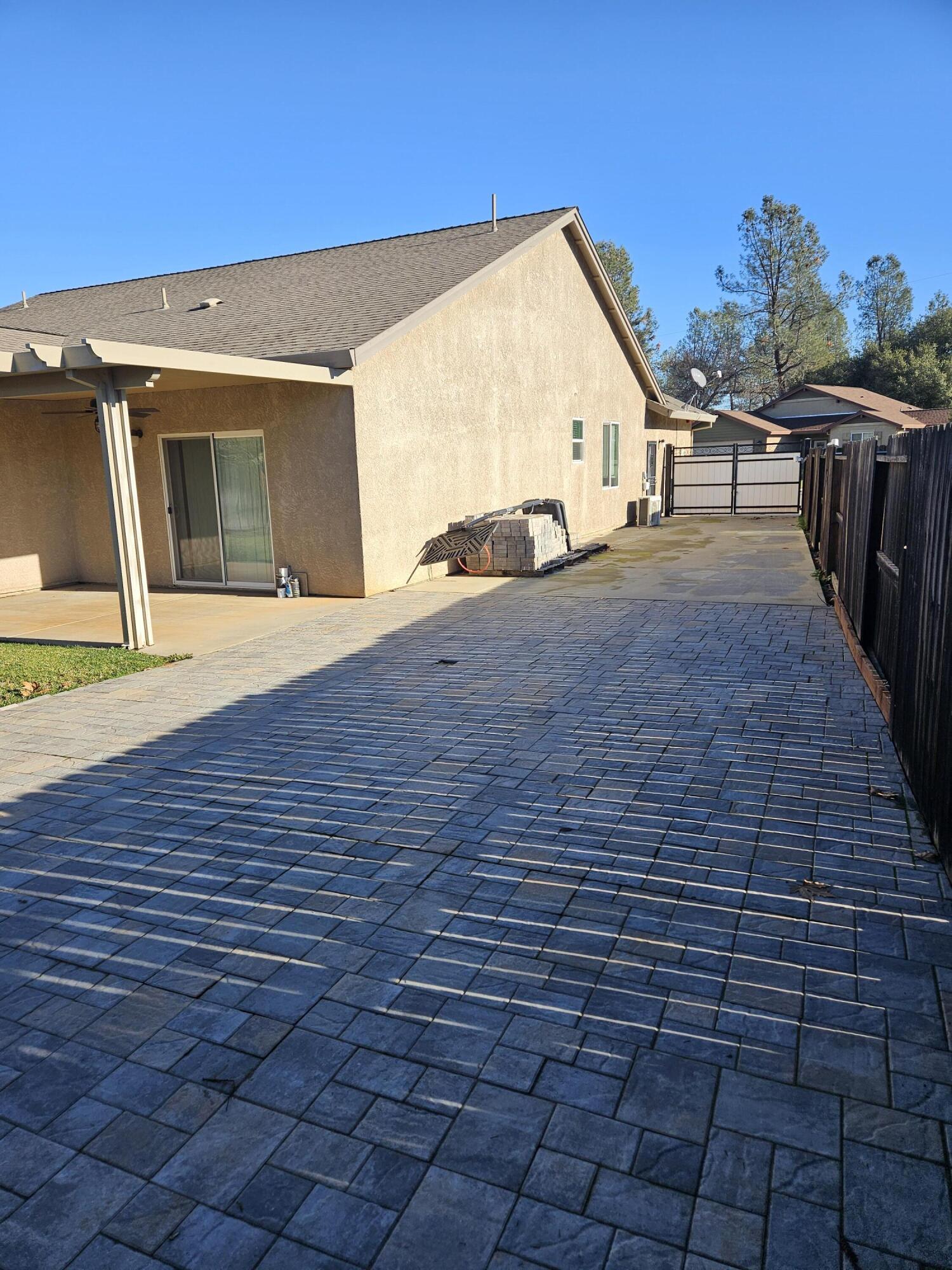 3491 Lemurian Road Redding, CA 96002 - Photo 23 of 25 20250106_102425