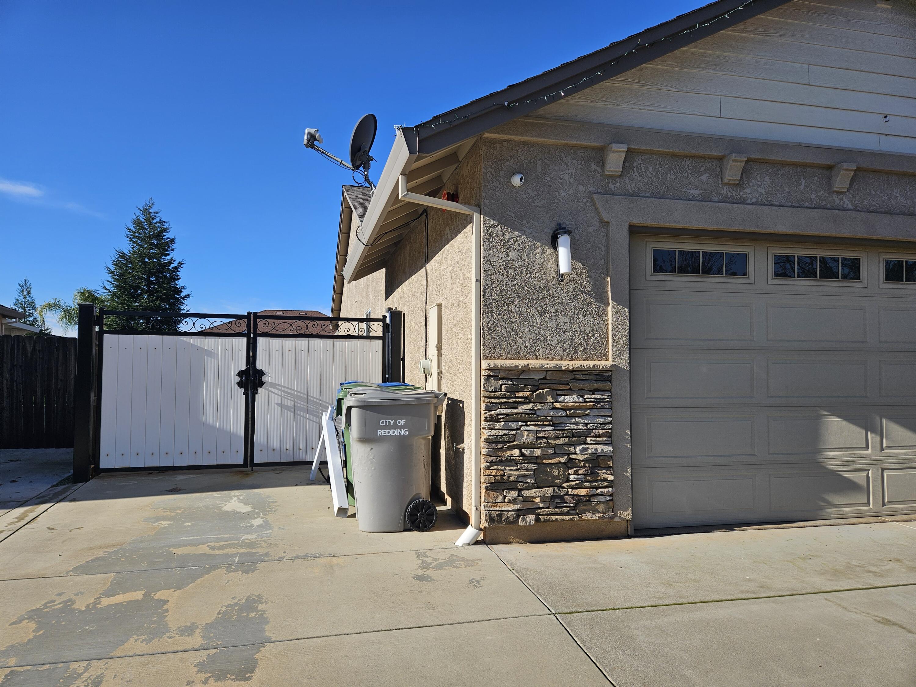 3491 Lemurian Road Redding, CA 96002 - Photo 24 of 25 20250106_103056