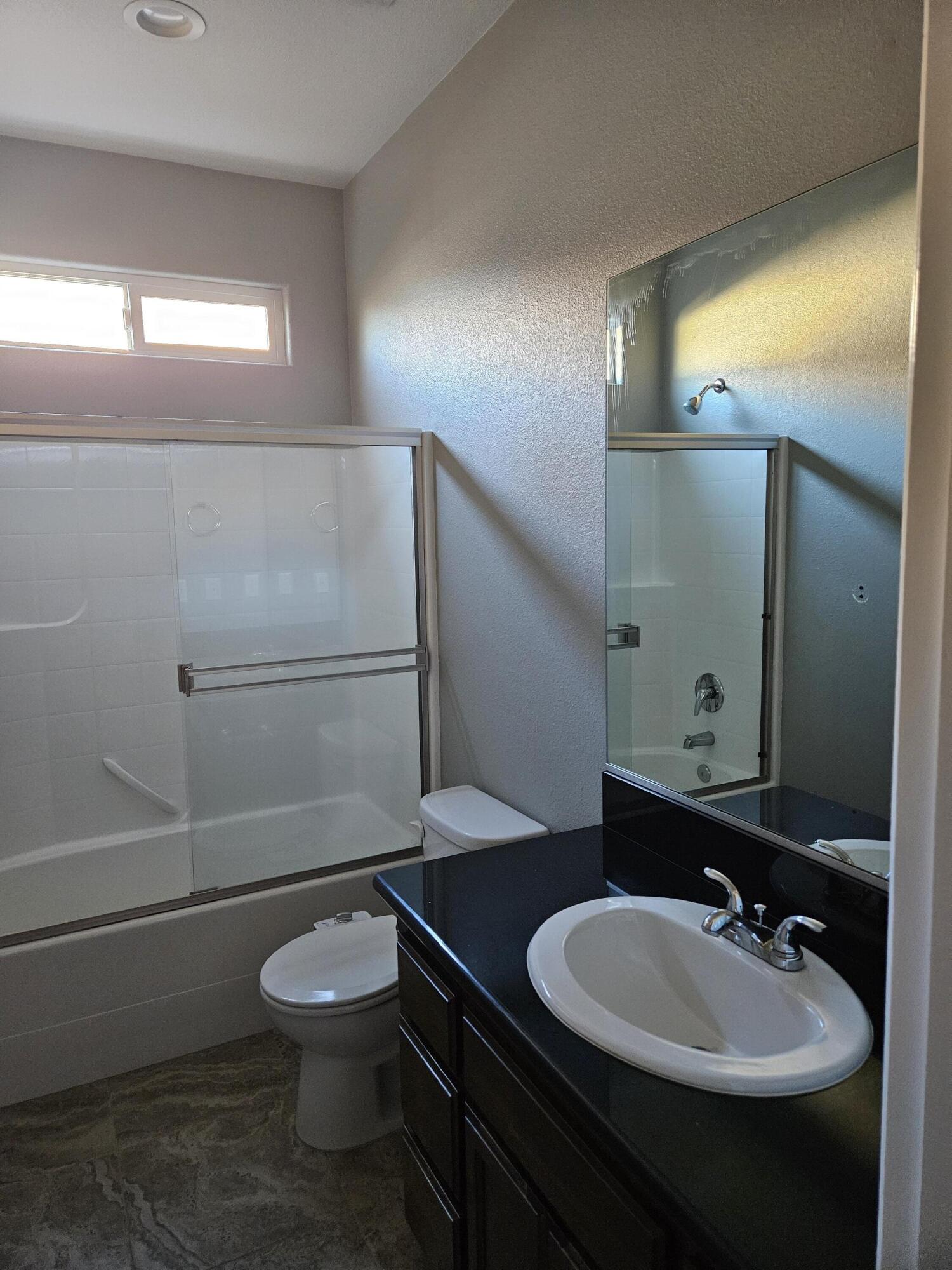 3491 Lemurian Road Redding, CA 96002 - Photo 8 of 25 20250106_102835