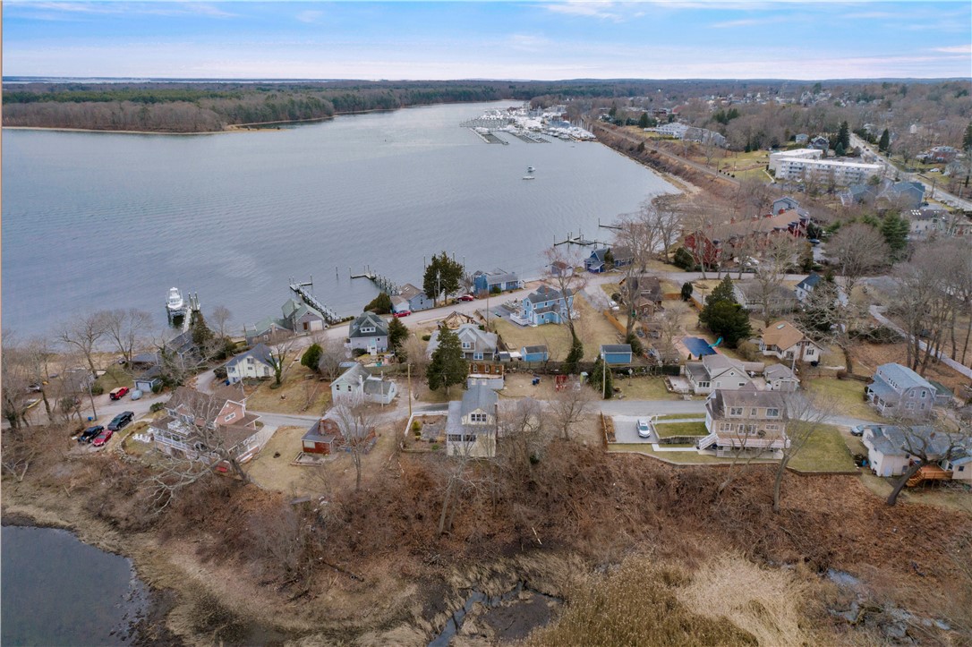 71 John Wickes Avenue Warwick, RI 02818 - Photo 1 of 36