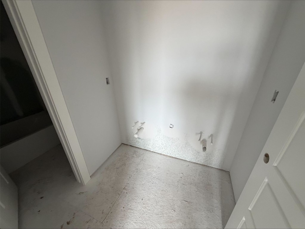 3714 Violet Lane Huntsville, TX 77340 - Photo 16 of 18 an empty room with white walls