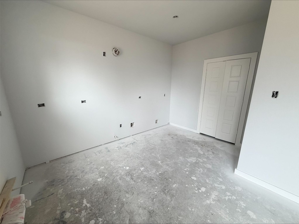 3714 Violet Lane Huntsville, TX 77340 - Photo 5 of 18 a view of an empty room