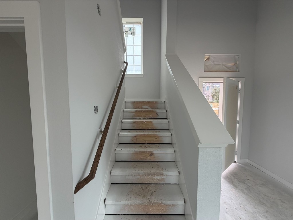 3714 Violet Lane Huntsville, TX 77340 - Photo 7 of 18 a view of entryway