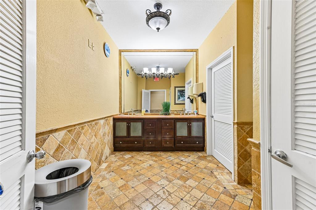 103950 Overseas Highway, Unit RU62 Key Largo, FL 33037 - Photo 8 of 35