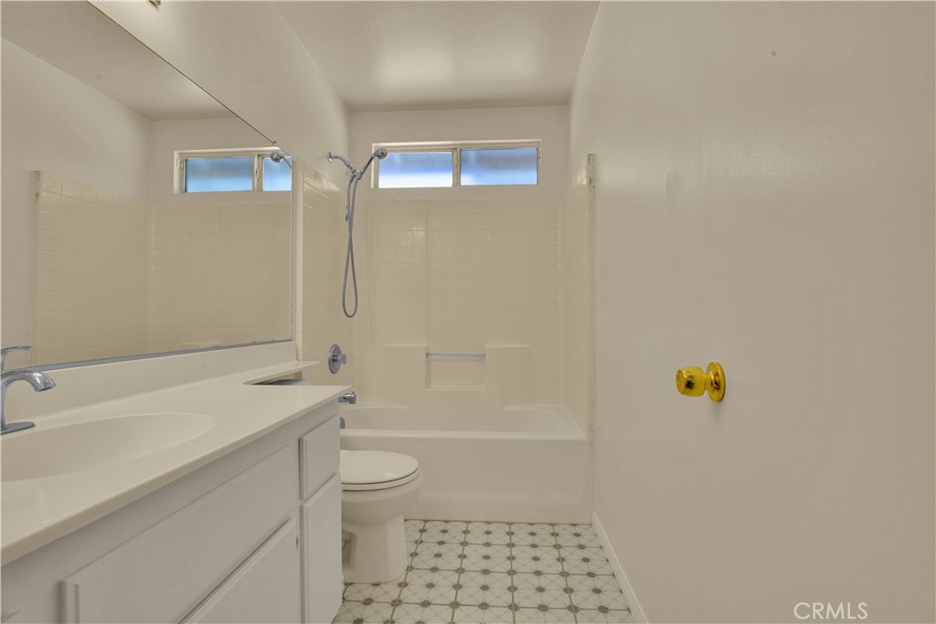 10468 Santa Cruz Road Desert Hot Springs, CA 92240 - Photo 21 of 29