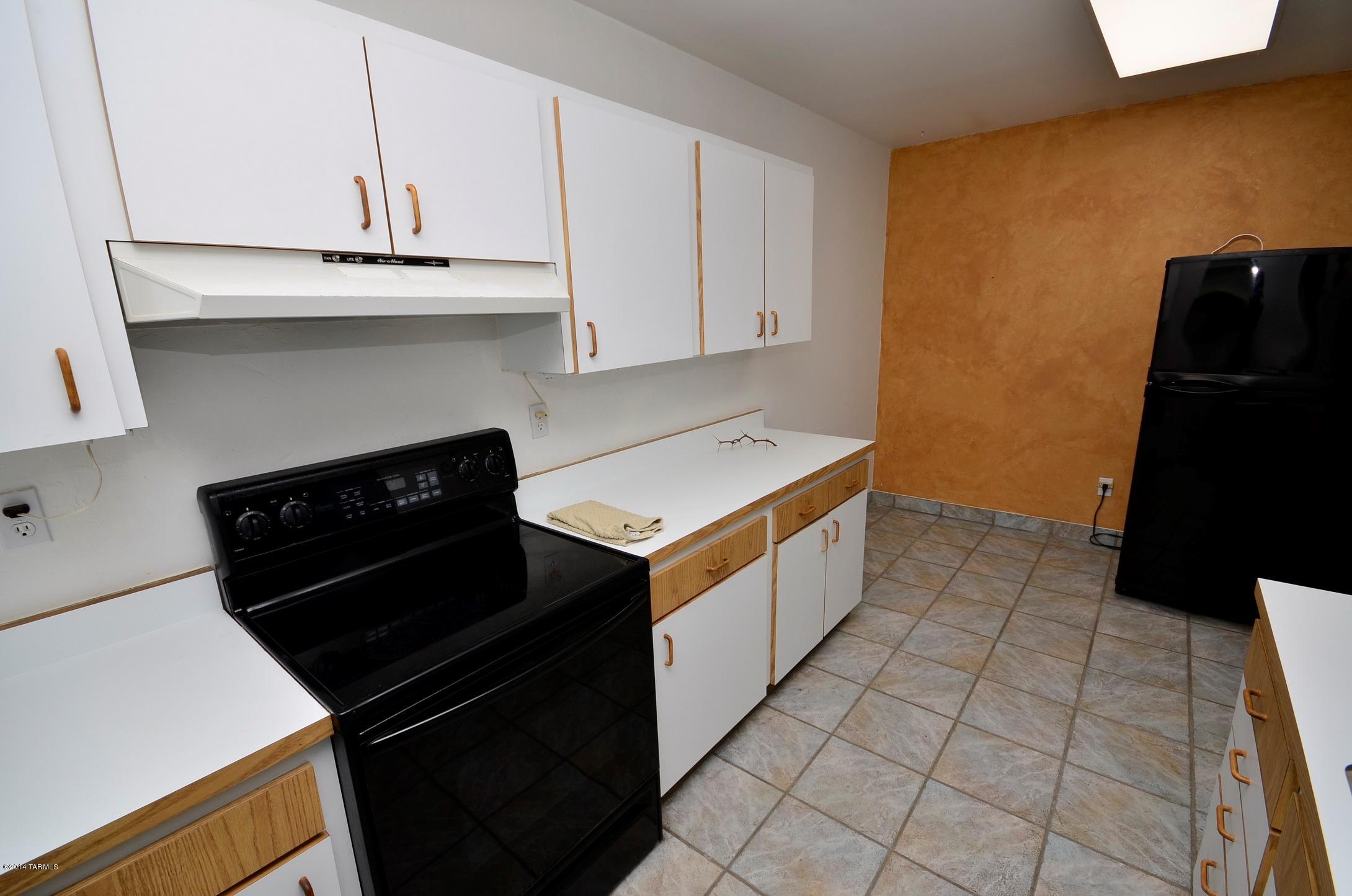 8085 East Shadow Canyon Road Tucson, AZ 85750 - Photo 19 of 37