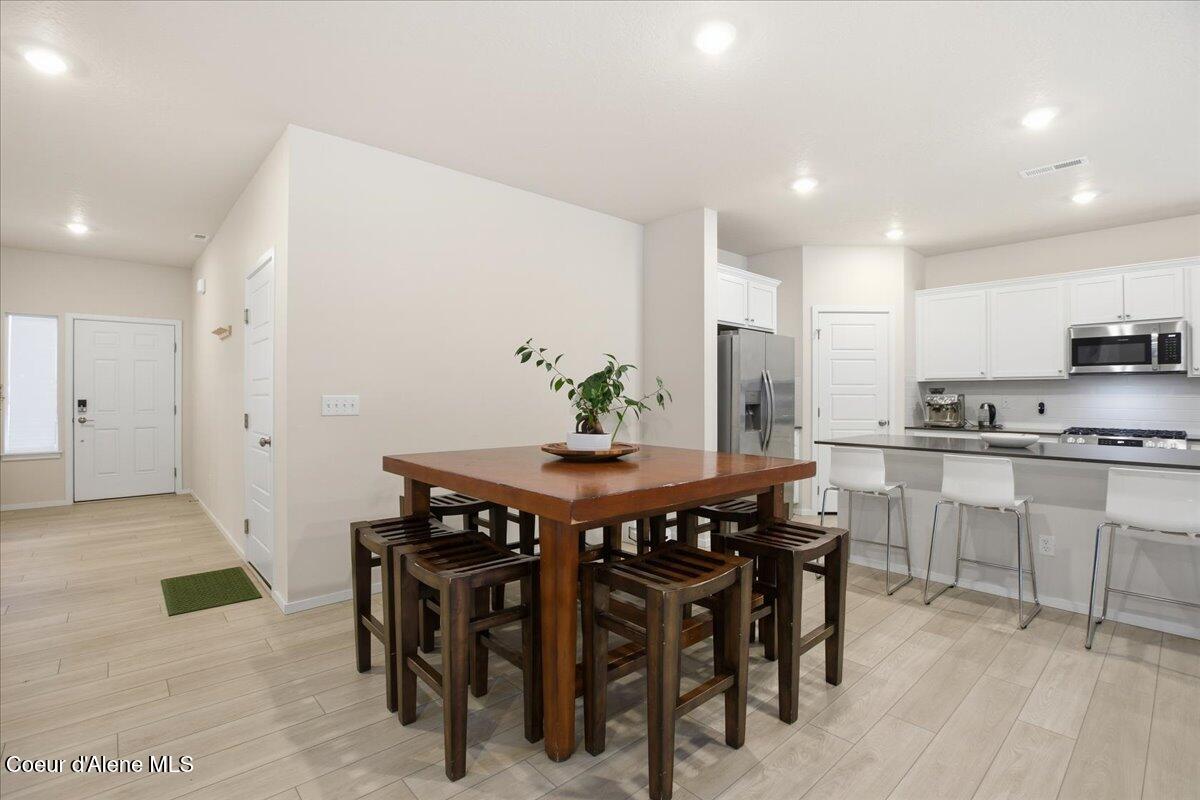 815 East Burdock Loop Hayden, ID 83835 - Photo 12 of 55 10-815 E Burdock Lp_RedHogMedia