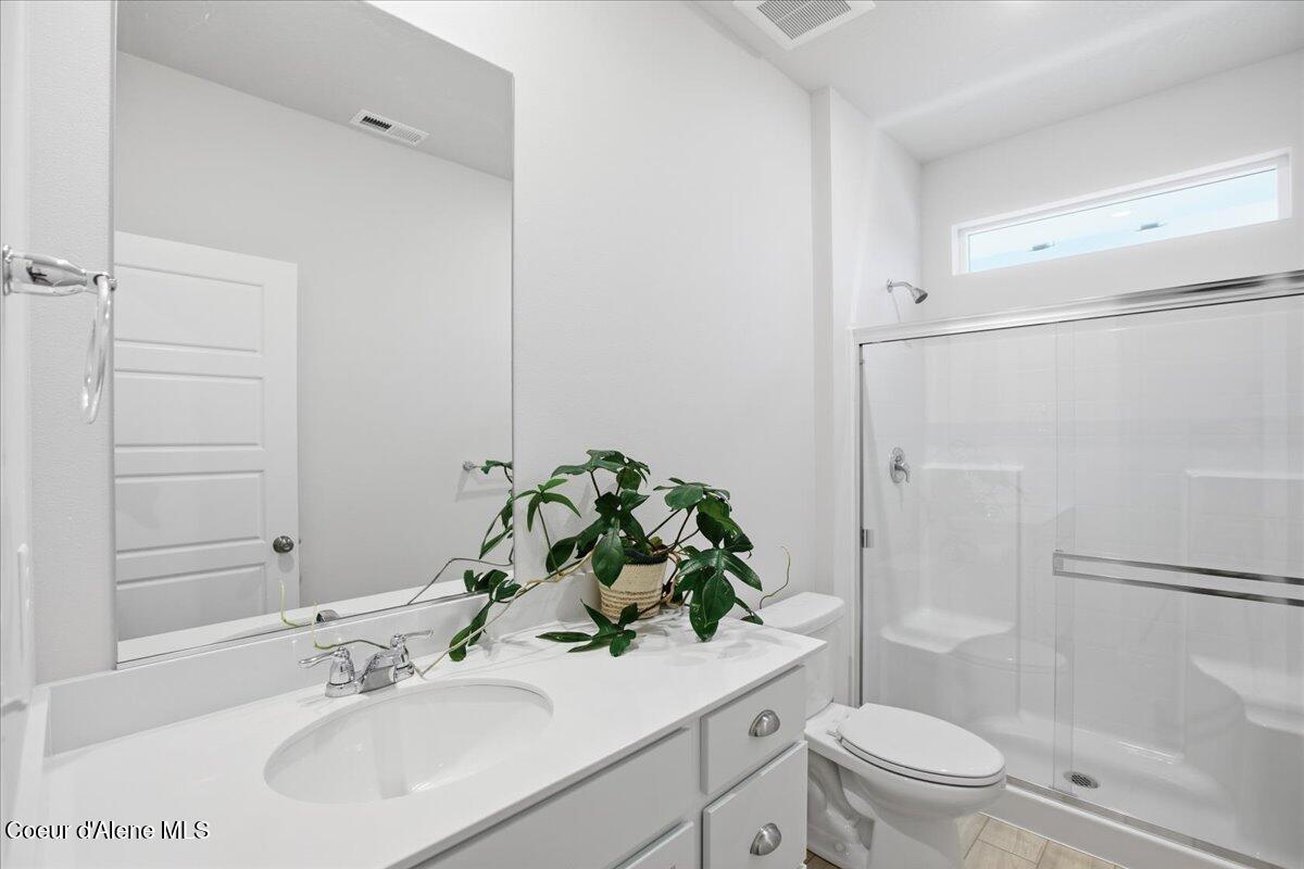 815 East Burdock Loop Hayden, ID 83835 - Photo 30 of 55 28-815 E Burdock Lp_RedHogMedia