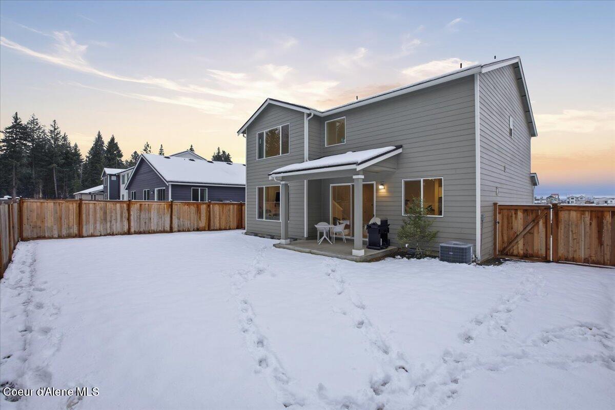 815 East Burdock Loop Hayden, ID 83835 - Photo 40 of 55 40-815 E Burdock Lp_RedHogMedia