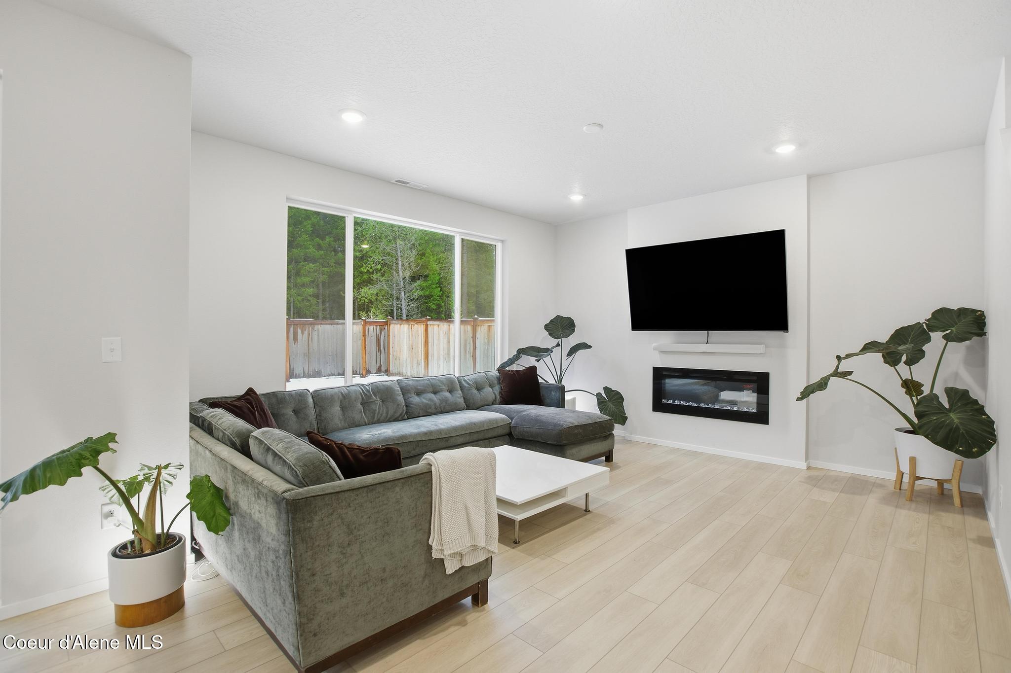 815 East Burdock Loop Hayden, ID 83835 - Photo 9 of 55 07-815 E Burdock Lp_RedHogMedia-Edit