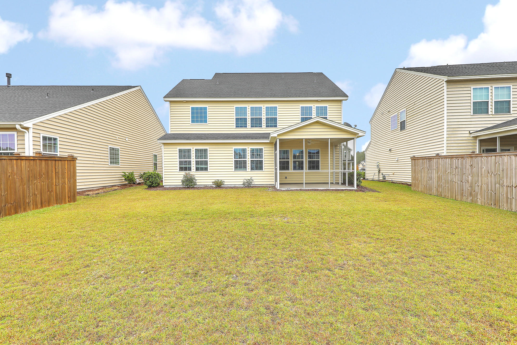 312 Beautyberry Road Summerville, SC 29486 - Photo 6 of 38 1R3A7385_6_7