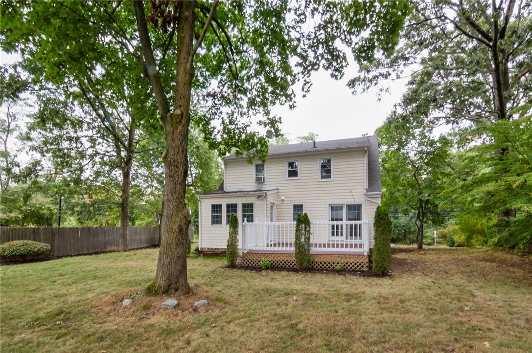 378 Toll Gate Road Warwick, RI 02886 - Photo 23 of 28