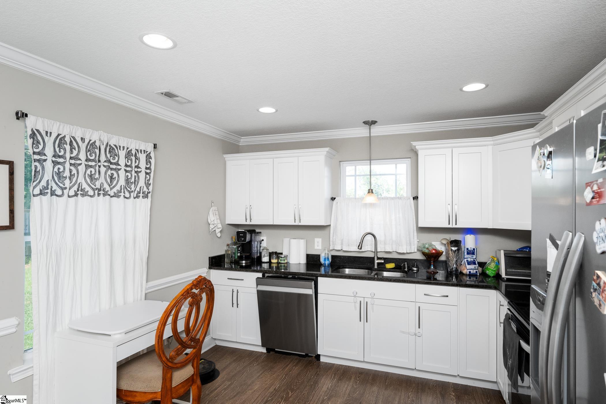 139 State Rd S-42-8270 Duncan, SC 29334 - Photo 20 of 34